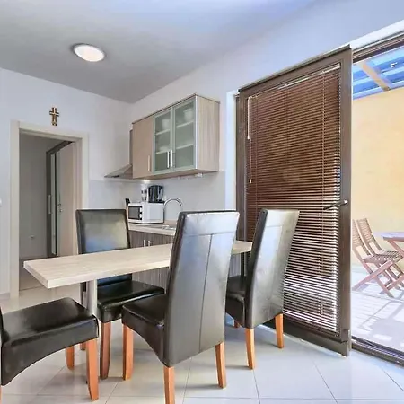 Apartment In Umag/istrien 12161 *