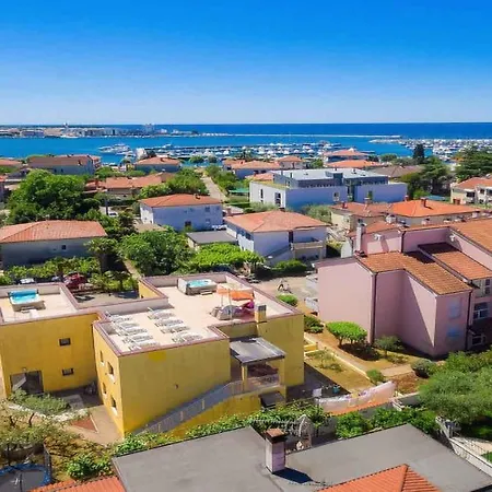 Apartment In Umag/istrien 12161 *